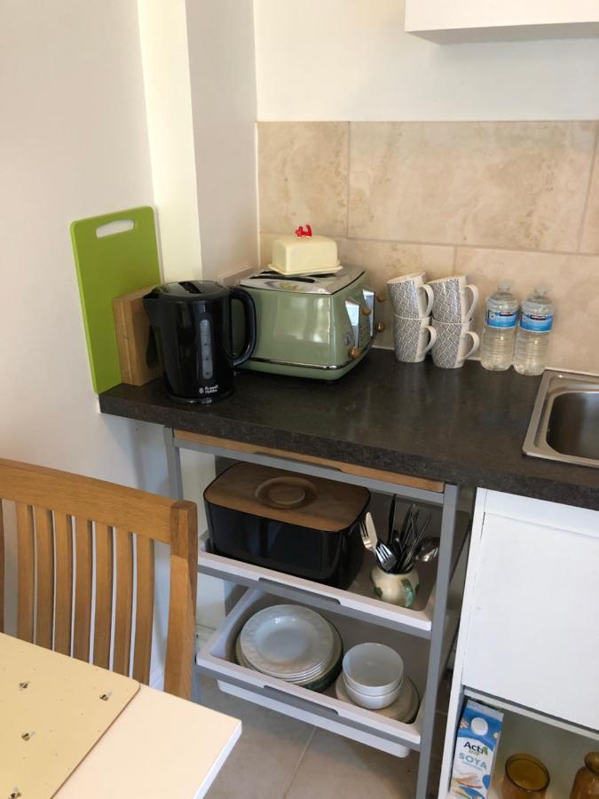 Bed and Breakfast The Copper Coin Winford Екстер'єр фото